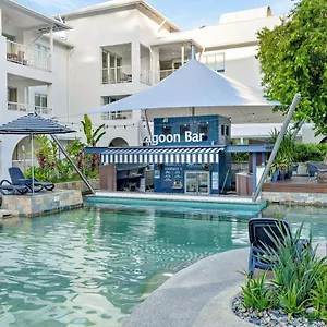 mantra-portsea.cairnshotels4all.com/