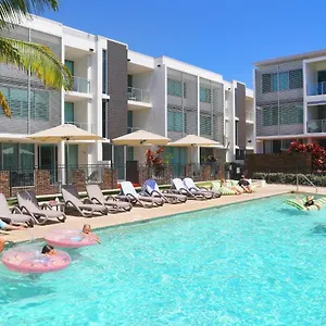 element-on-coolum-beach.hotelssunshinecoast.net/